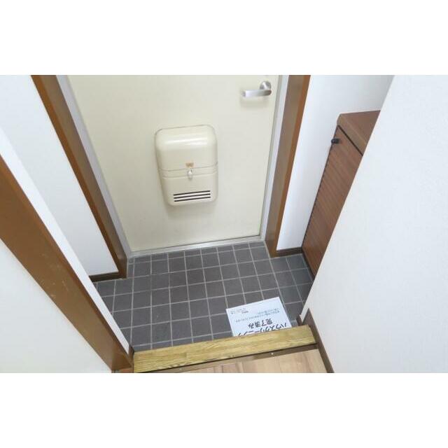 ペルソナージュ横浜 玄関