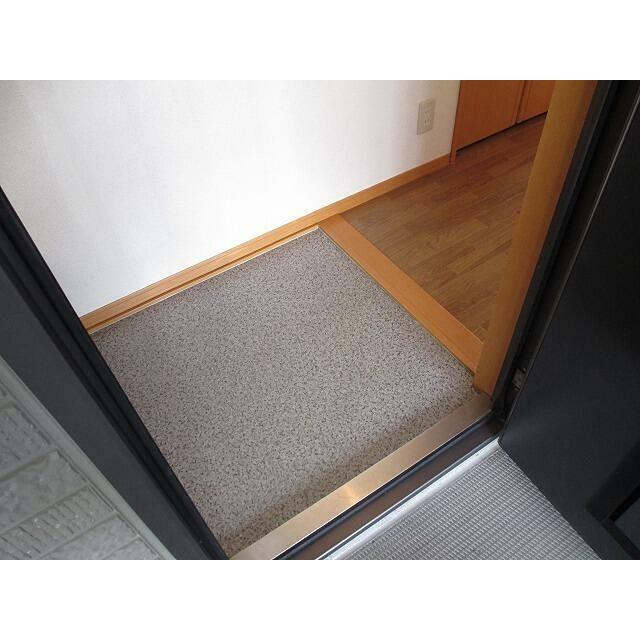サニーハイツ湘南 玄関