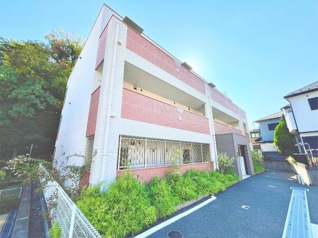 ヴァンベール横濱 203号室 外観