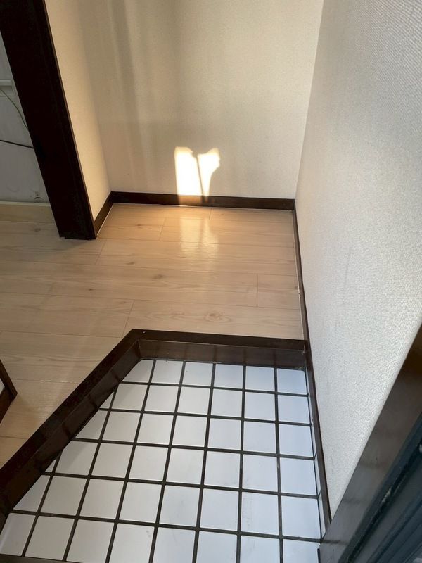 プライム鶴巻 玄関