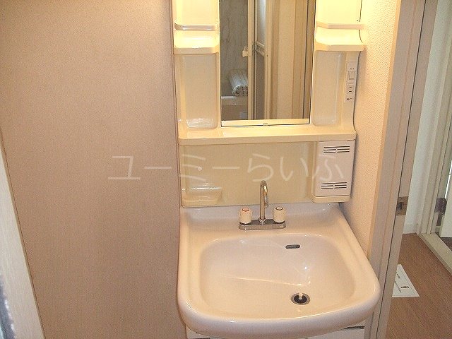 神奈川県藤沢市石川４丁目 洗面所