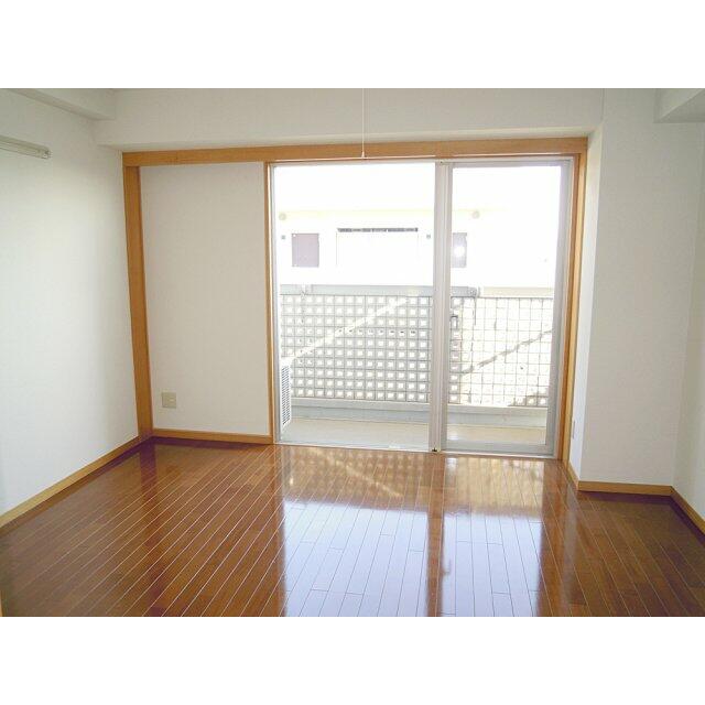厚木アザレアビル リビング