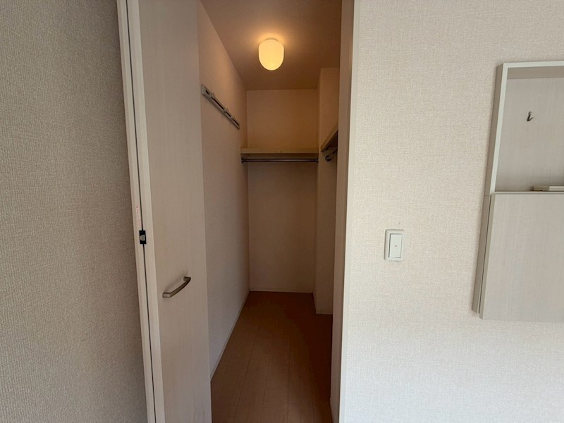 ハウス山吹林山 収納