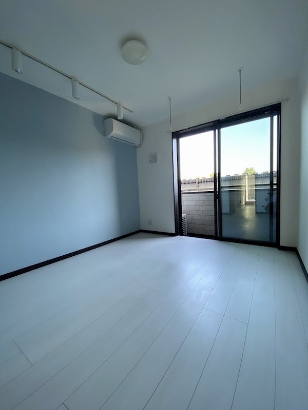 ファイブスター東海C棟 リビング