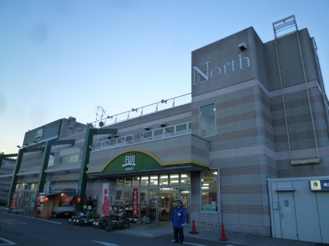 コートナカノ スーパー