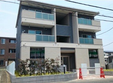 アハトフェルダ壱番館 301号室 外観