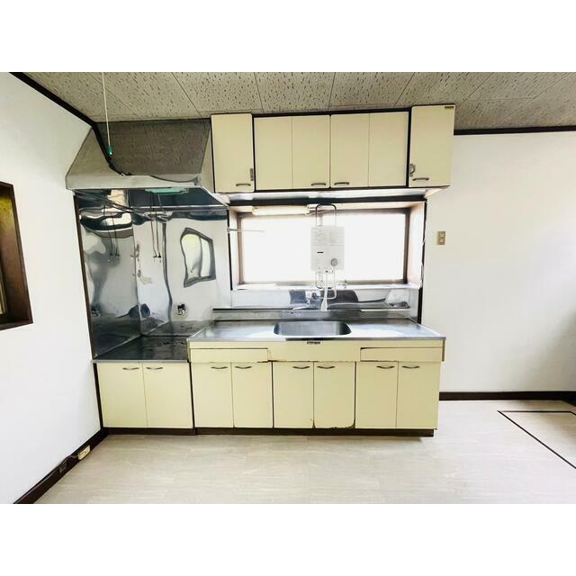 厚木市三田南一丁目戸建て キッチン