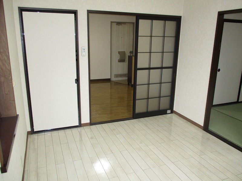 横浜市栄区笠間アパート リビング