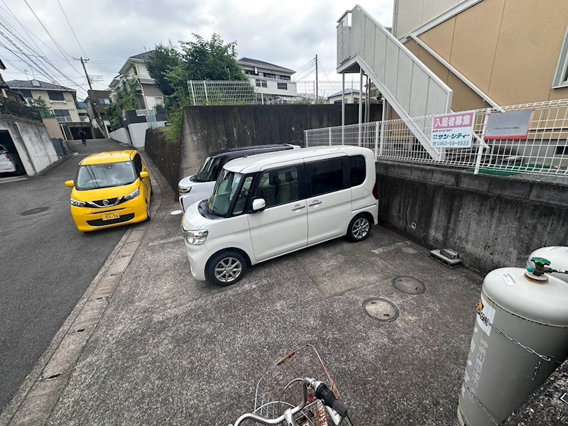 ノースヒル 駐車場
