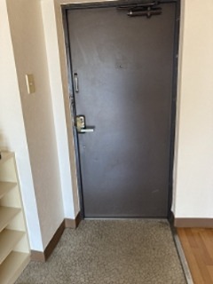 スペースポエム 玄関