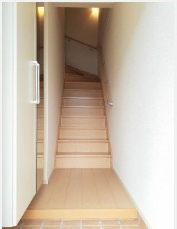 アルドーレ 玄関