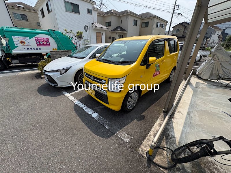 サニーフラット 駐車場