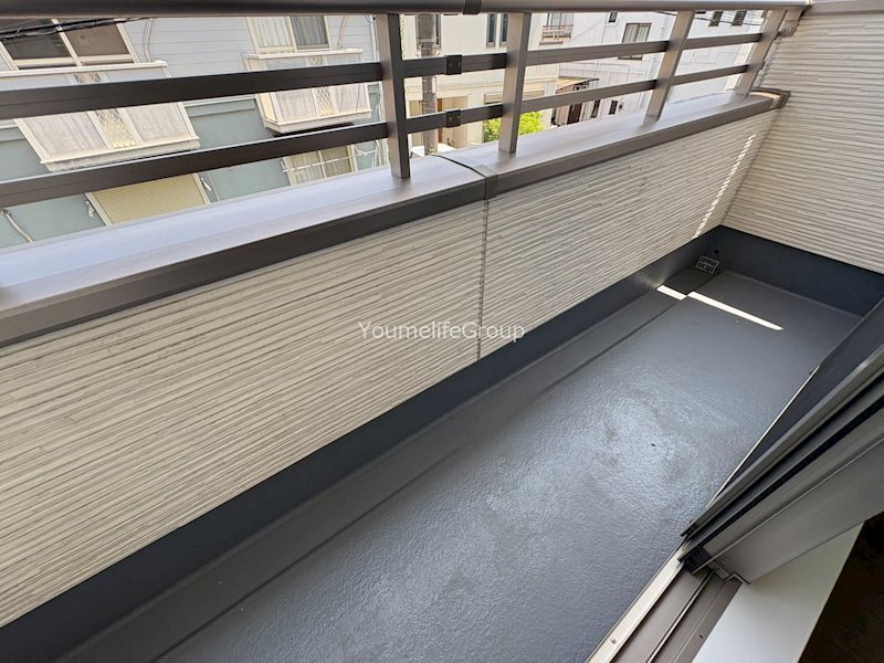 藤沢市朝日町戸建 ベランダ
