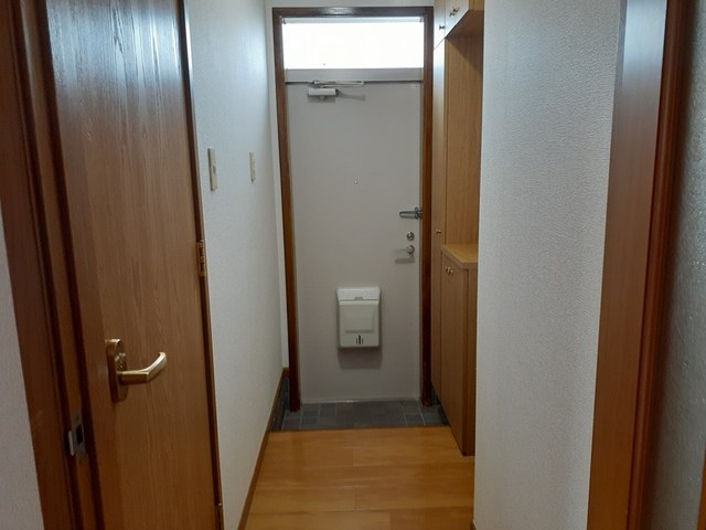 メゾンミニヨン 玄関