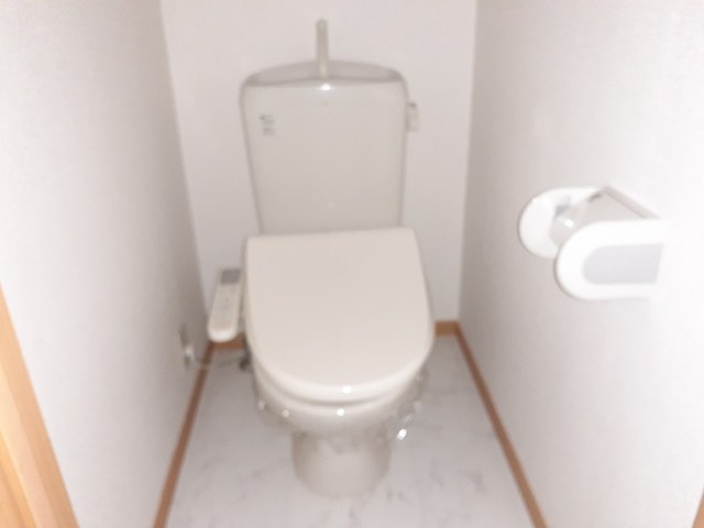アルモニー トイレ