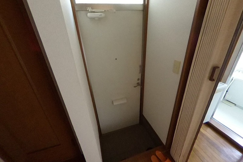 メゾンハイウェルⅠ 玄関
