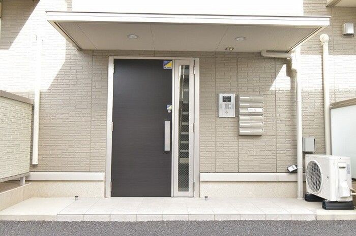 コンフィデンテⅡ エントランス