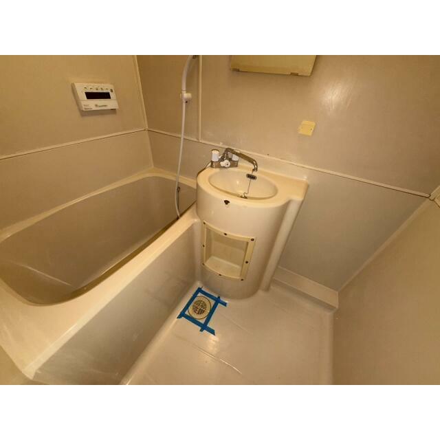 岩隈ハイツ２号 風呂画像