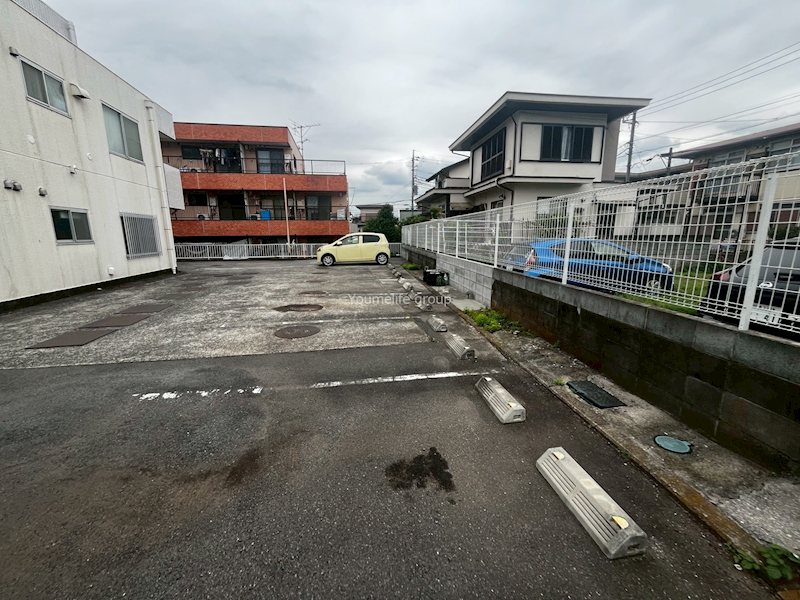 アーク桜ヶ丘 駐車場
