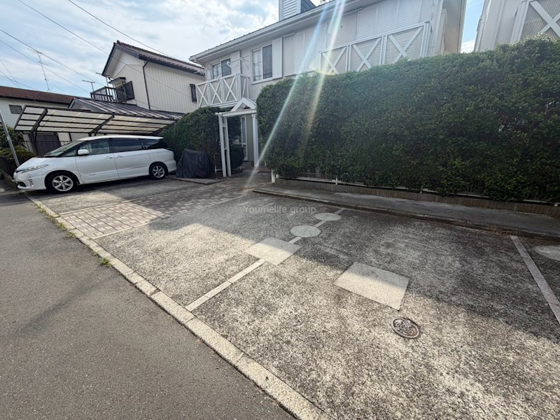 ベルアーク長後　Ｂ 駐車場