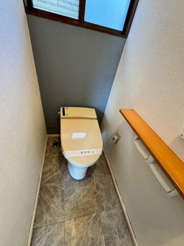神奈川県中郡大磯町石神台１丁目 トイレ