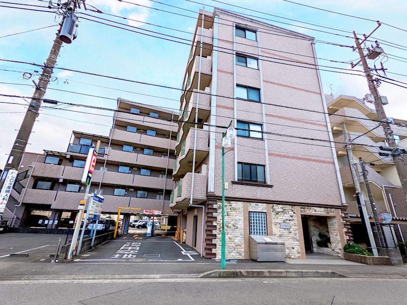 シャルマン 203号室 外観