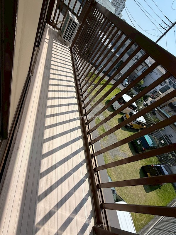 湘南台戸建貸家 ベランダ