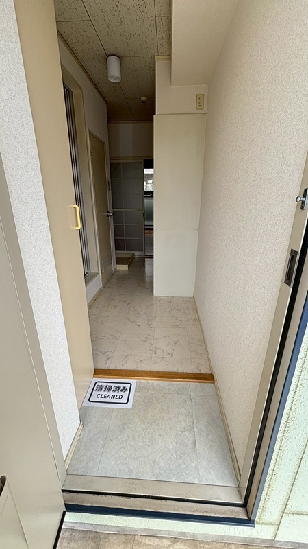 カーサ・リフレスカ戸塚 玄関