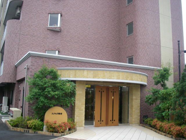 エクセラ鎌倉 エントランス