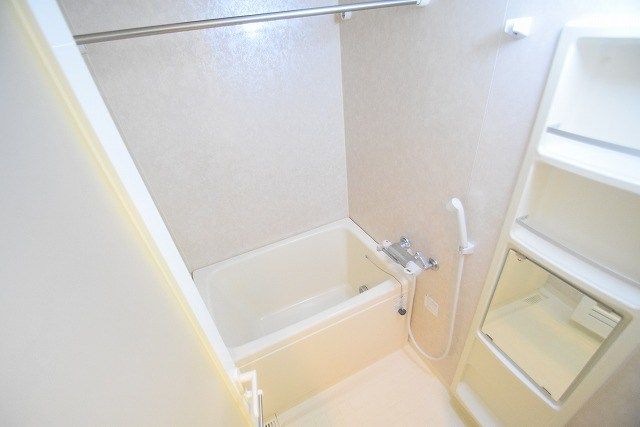 エクセラ鎌倉 風呂画像
