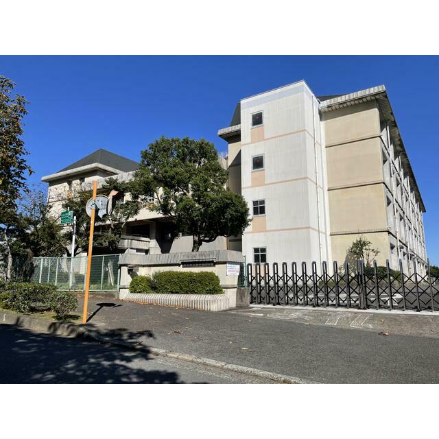 ＶＩＬＬＡＧＥ森の里　Ａ号棟 中学校