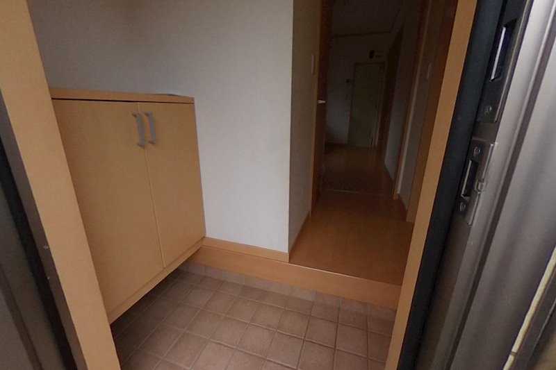 永田貸家   玄関