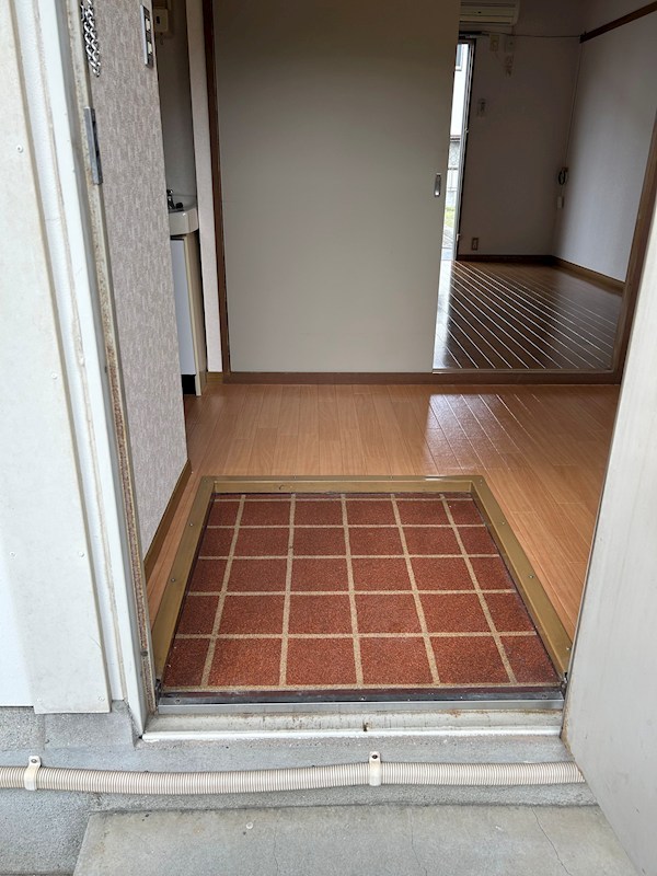 須藤ハイツB 玄関