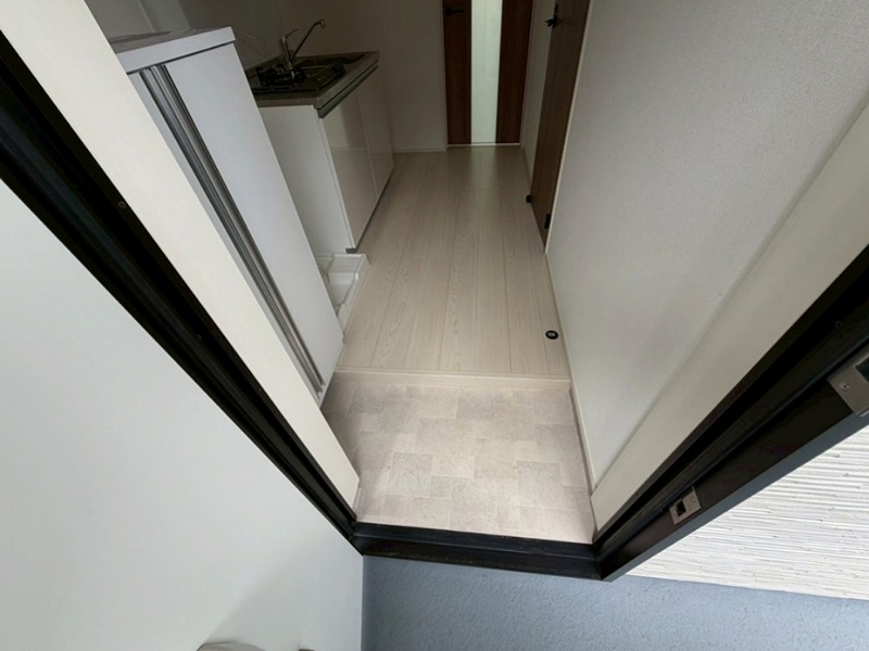 ロジュマン東海大学前 玄関