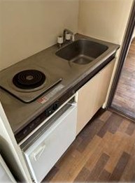 ペルソンヌ下依知 キッチン