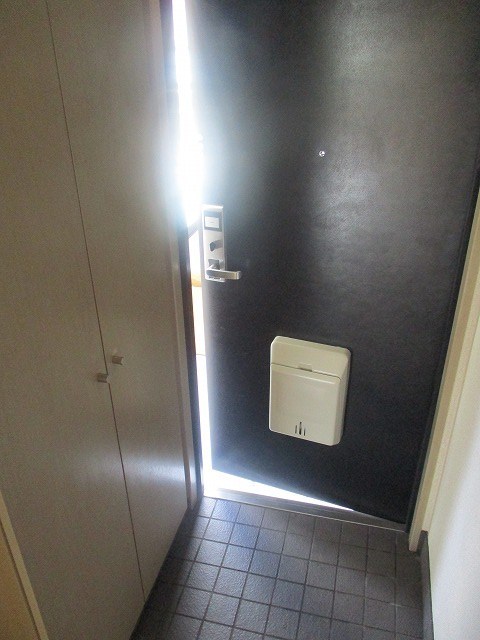横浜市戸塚区原宿4丁目マンション 玄関