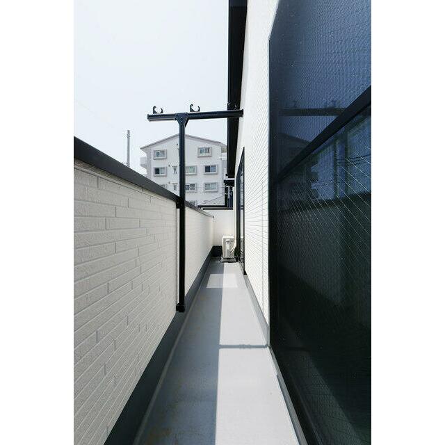 Ｓｕｍａｉ－ｔｏ平塚市岡崎０１ ベランダ