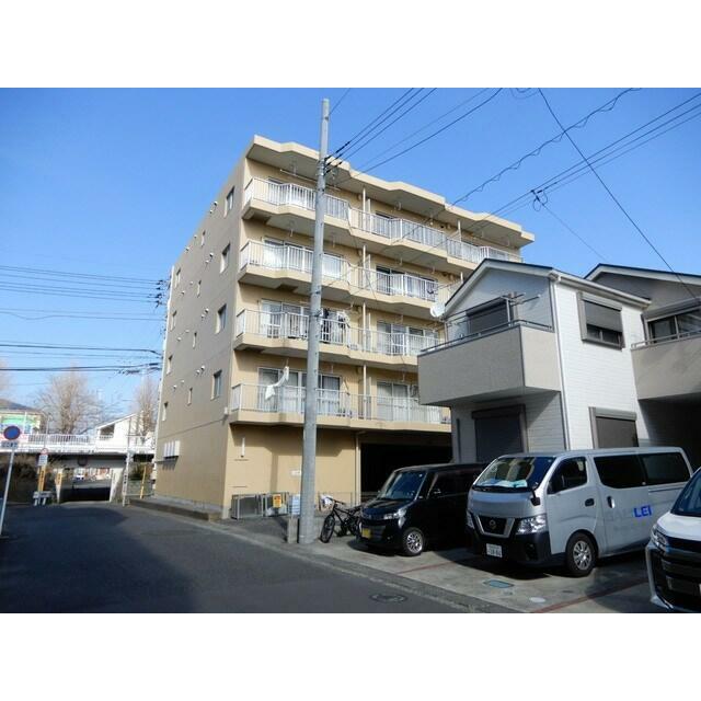 シャトル伊勢原 217号室 外観