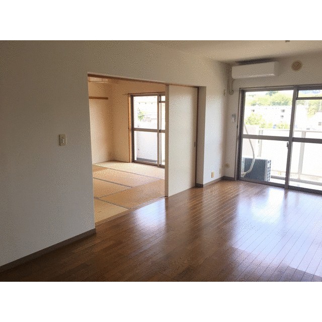 アートフル　サンポナール壱番館 リビング