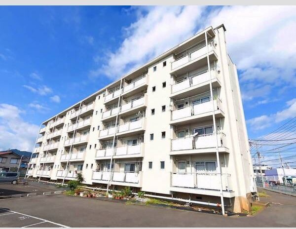 ビレッジハウス愛川1号棟 502号室 外観