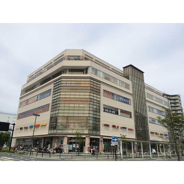 イーストピークＶ ショッピング施設