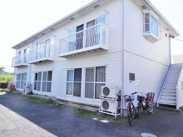 エステートピア湘南平 102号室 外観