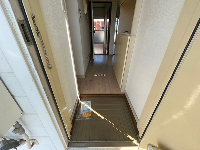 エステートピア湘南平 玄関