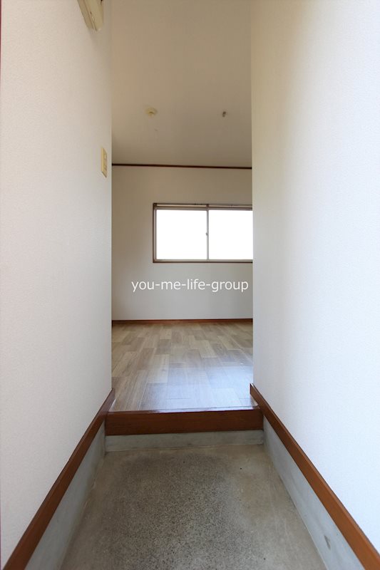 フジキコーポ 玄関