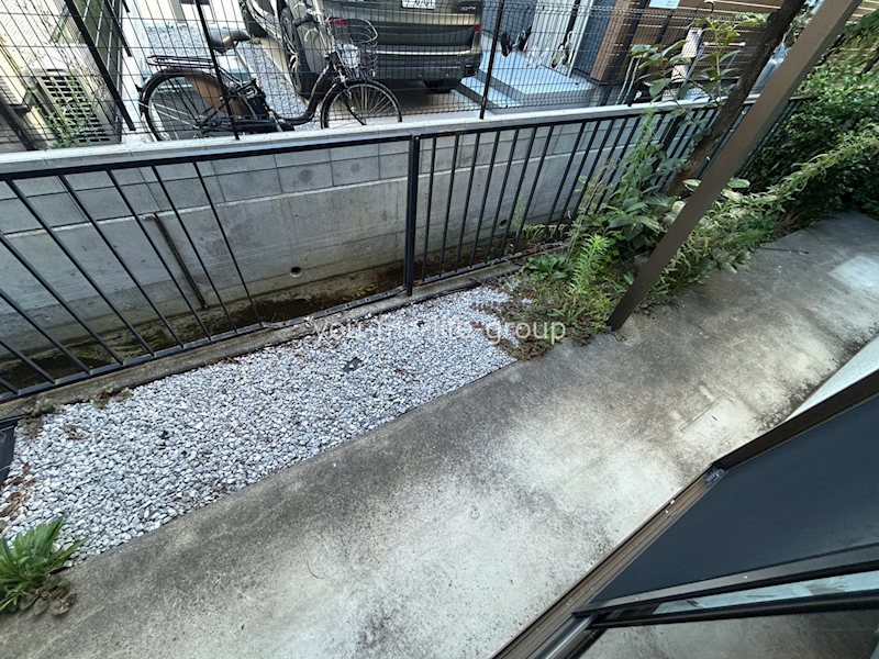 磯部貸家 ベランダ