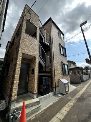 ベイルームシティ本厚木 203号室 外観