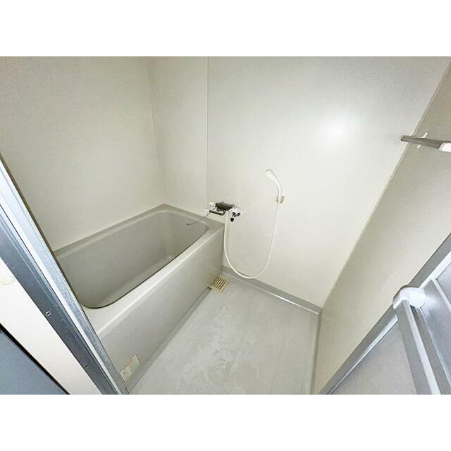 仲居ハイツⅢ 風呂画像