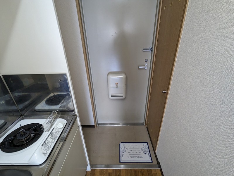 ロイヤルカーサ海老名 玄関