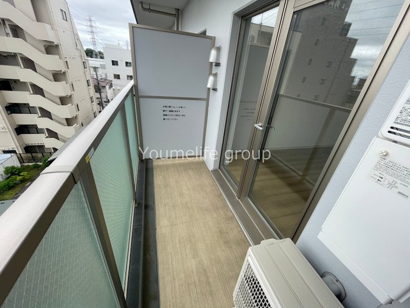 小田急伊勢原駅前マンション ベランダ