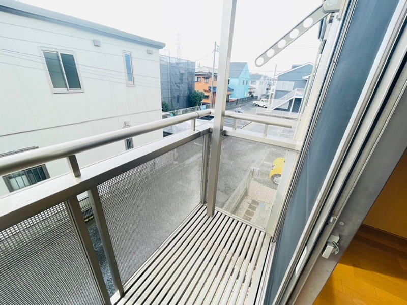 長持貸家    ベランダ